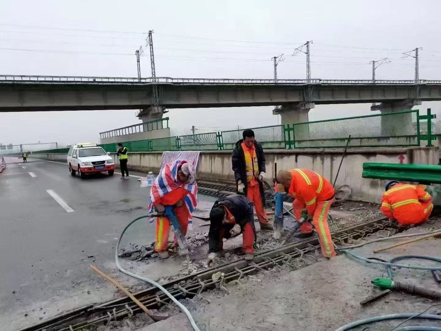 鹤壁桥梁伸缩缝抢修料